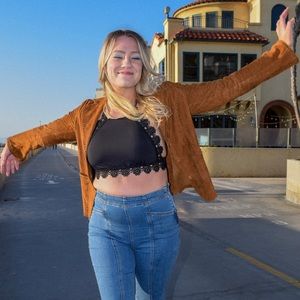 Vintage 70s Leather Bell Sleeve Jacket ✌️